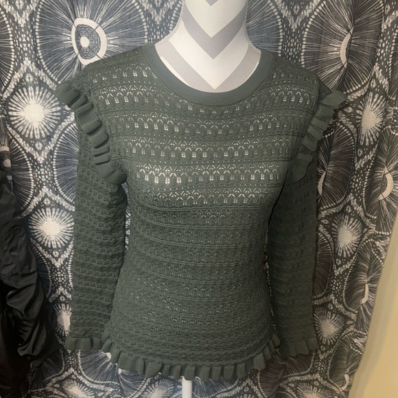 Zara Tops - Green Long Sleeve Top by ZARA - Size Large